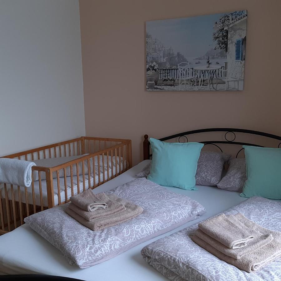 Apartman U Javoru Varnsdorf Dış mekan fotoğraf
